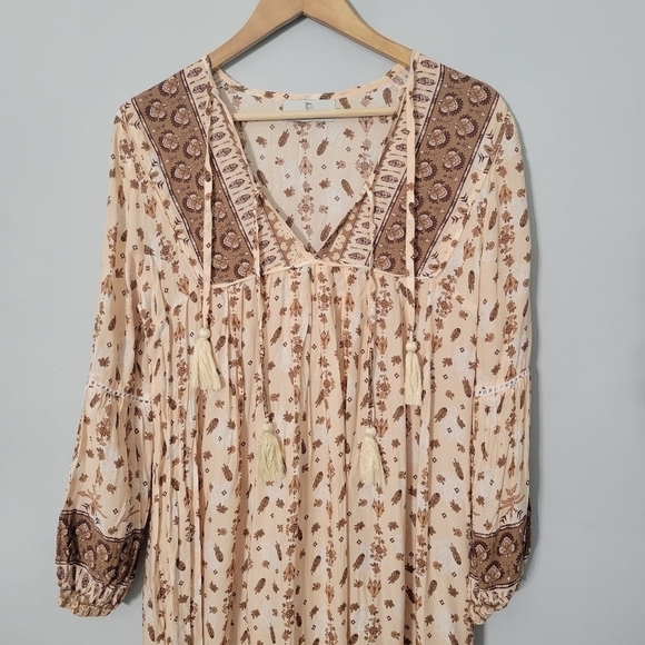 The Fox and The Mermaid Boho Southwestern Print Ximena Dress in Coconut - Picture 5 of 16